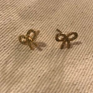 Zirconia Bow Earrings